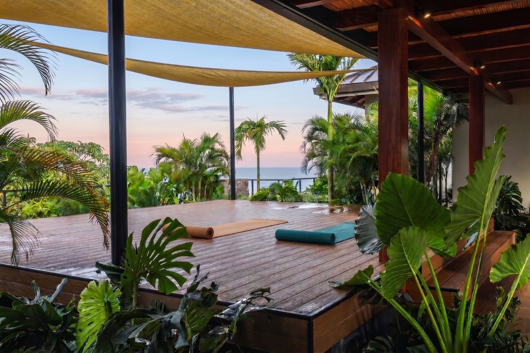 Promontorio — residential architecture, Flamingo, Costa Rica